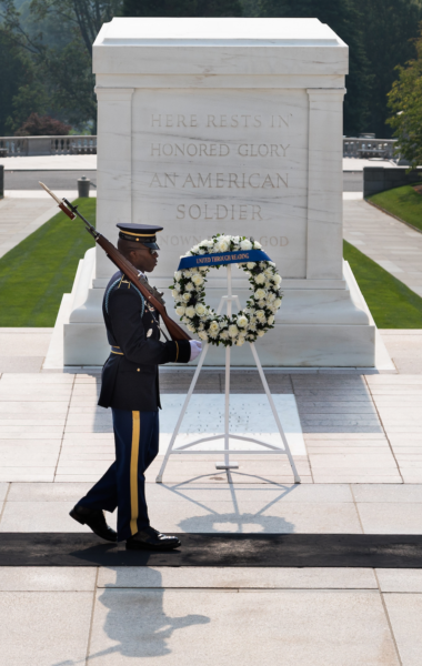 tomboftheunknownsoldier.webp